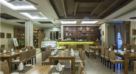 Aroma Beach Resort & Spa Mũi Né